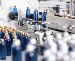 What-to-look-for-a-cosmetics-manufactuering-parnter (1)